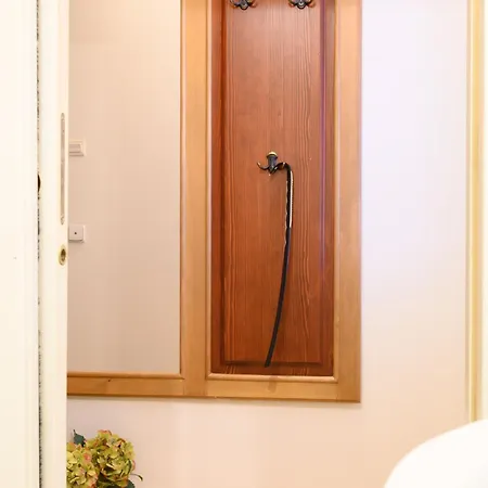 Cosy Central Apartment In Zizkov Prague Exterior photo