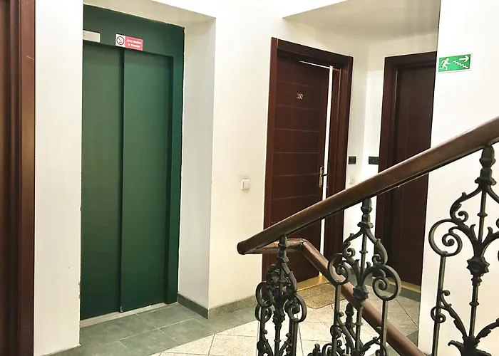 Cosy Central Apartment In Zizkov
