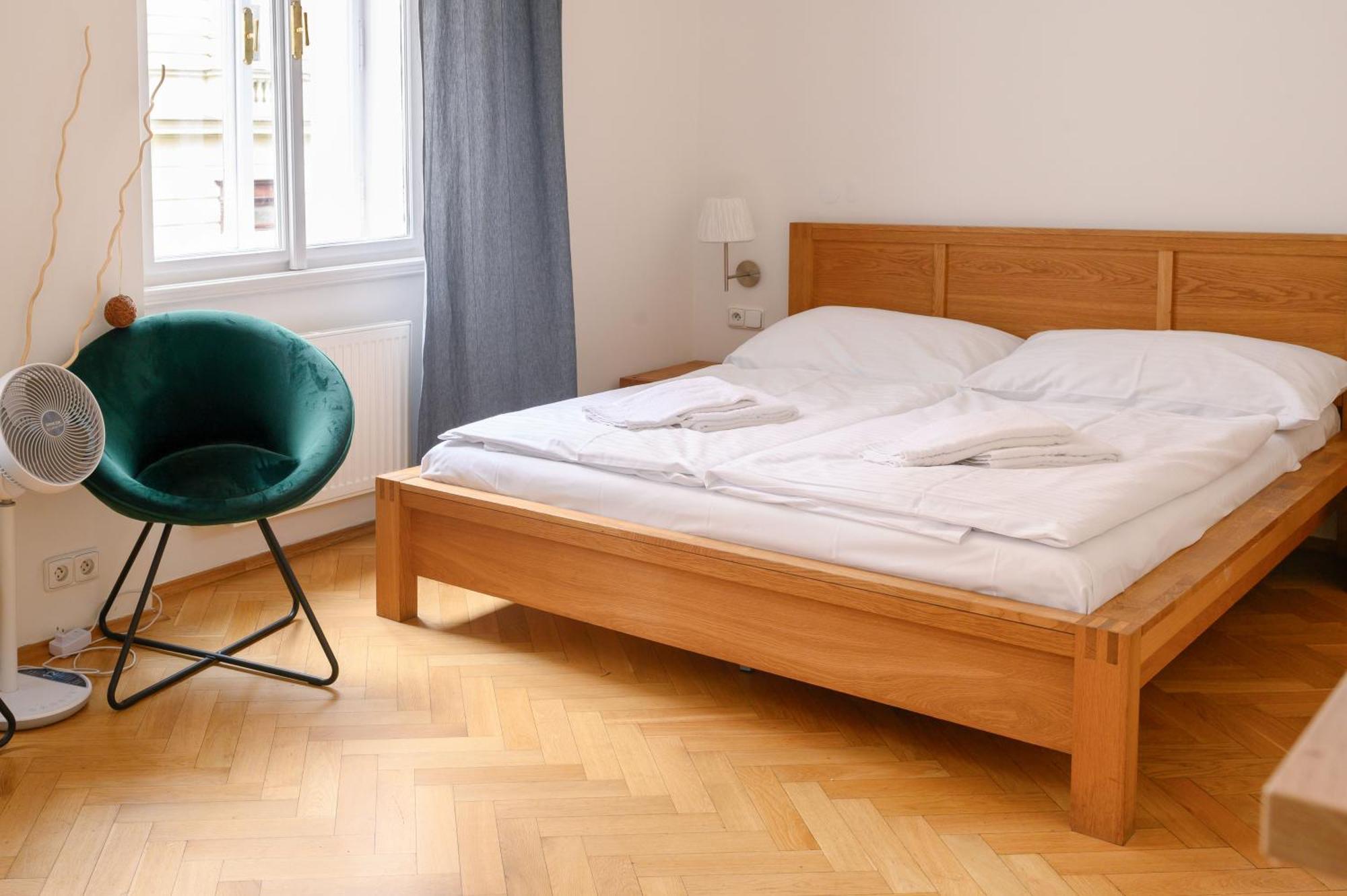 Cosy In Zizkov Appartamento Praga